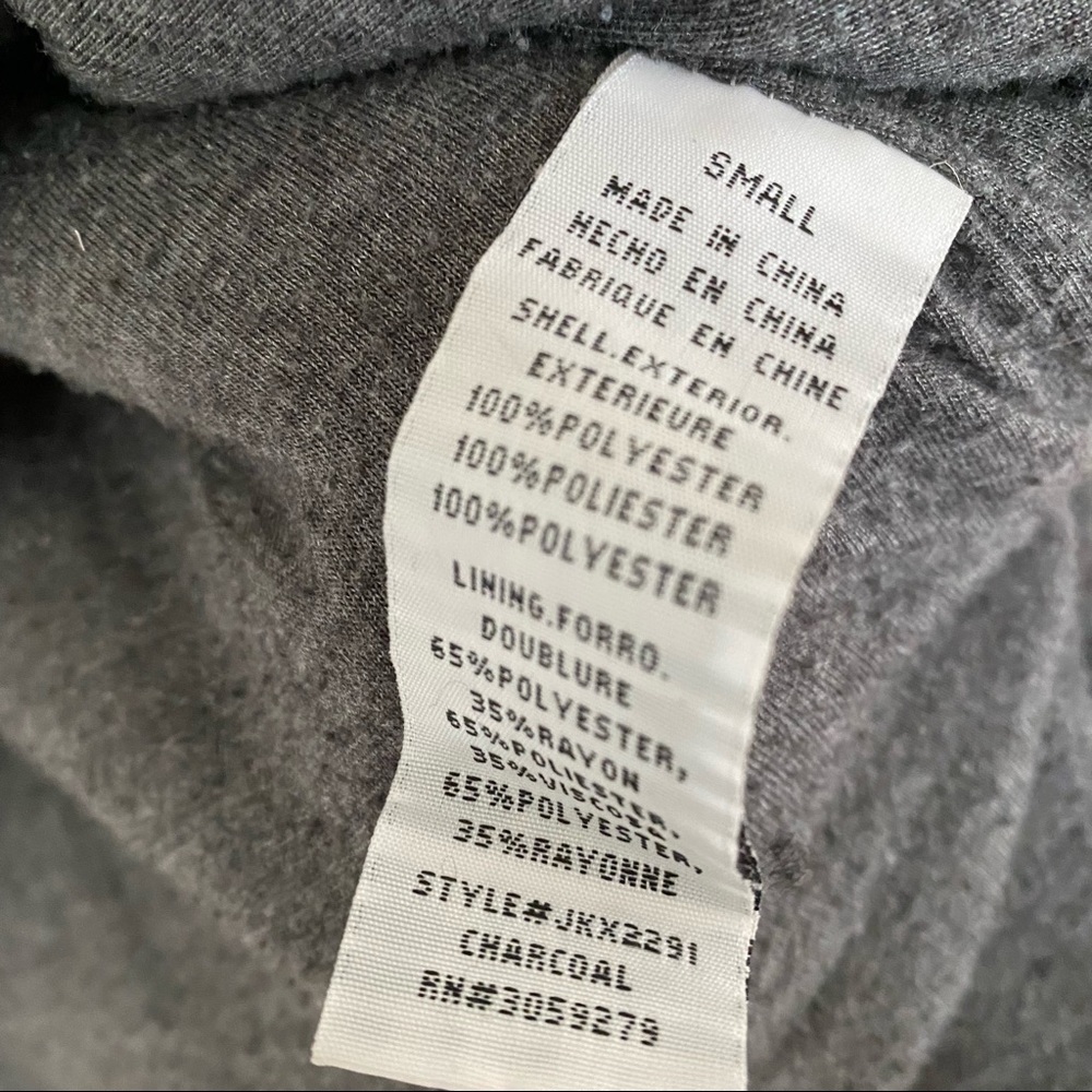 Thread & Supply Pullover - Picture 2 of 2